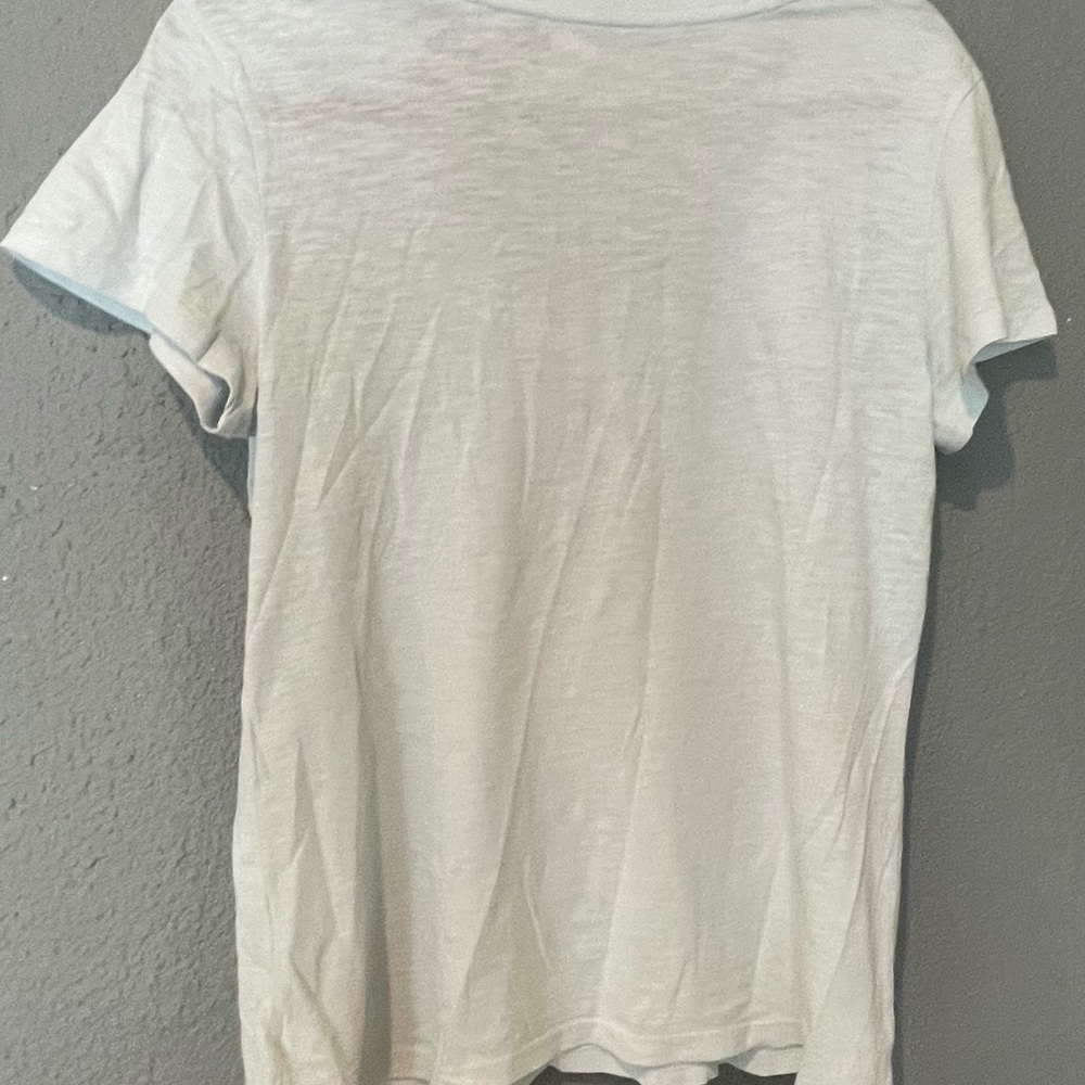 Universal Thread Soft White V-Neck Tee - Picture 3 of 3